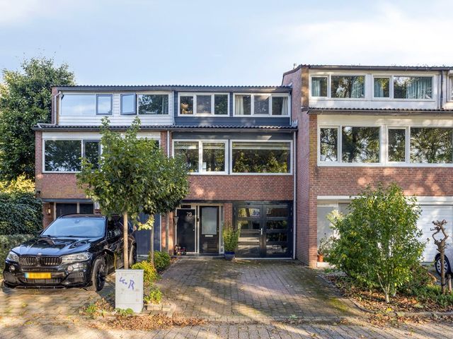 Baljuw 79, Hoorn