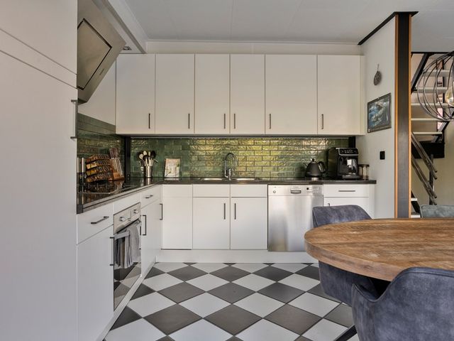 Baljuw 79, Hoorn