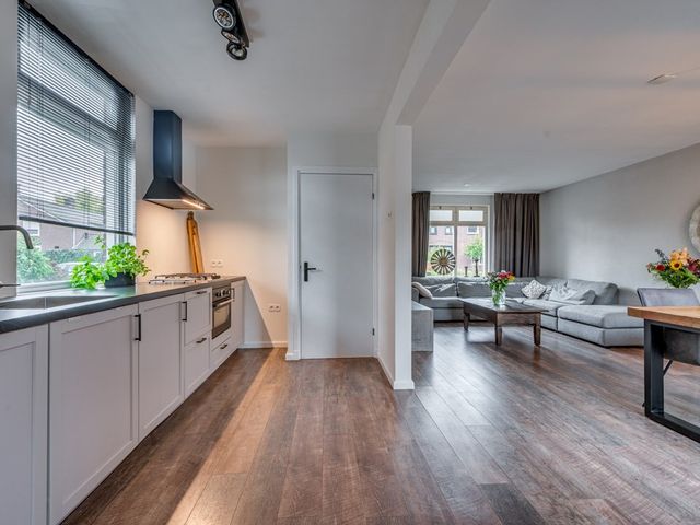 Dr. Poelsstraat 18, Maasbree