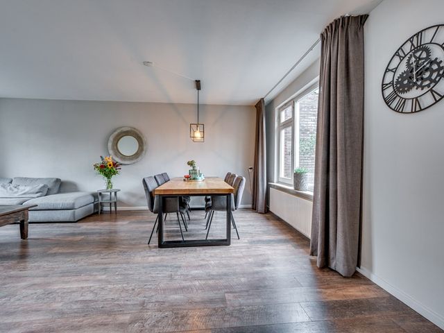 Dr. Poelsstraat 18, Maasbree
