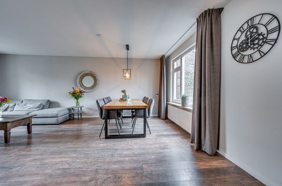 Dr. Poelsstraat 18