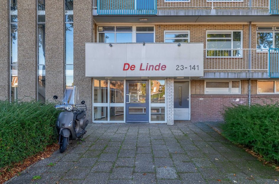 van Godewijckstraat 127