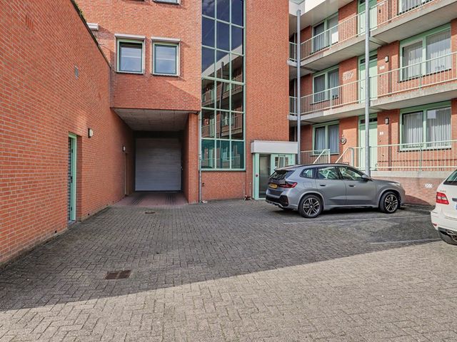 Boskwartier 104, Strijen