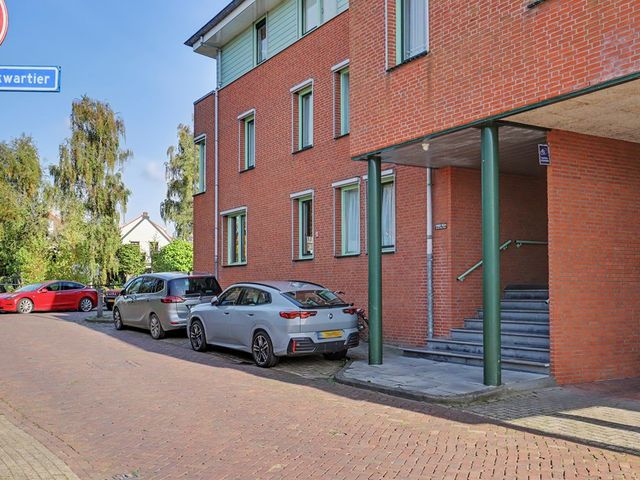 Boskwartier 104, Strijen