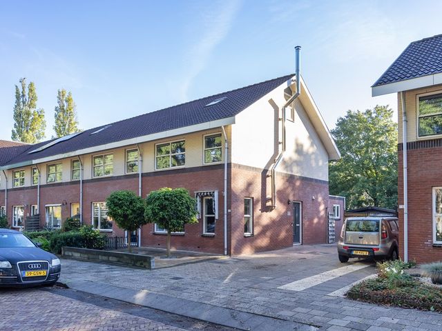 Kaatsland 7 005, Sneek