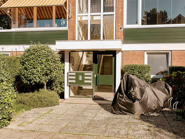 Hageveldlaan 9, Santpoort-Noord