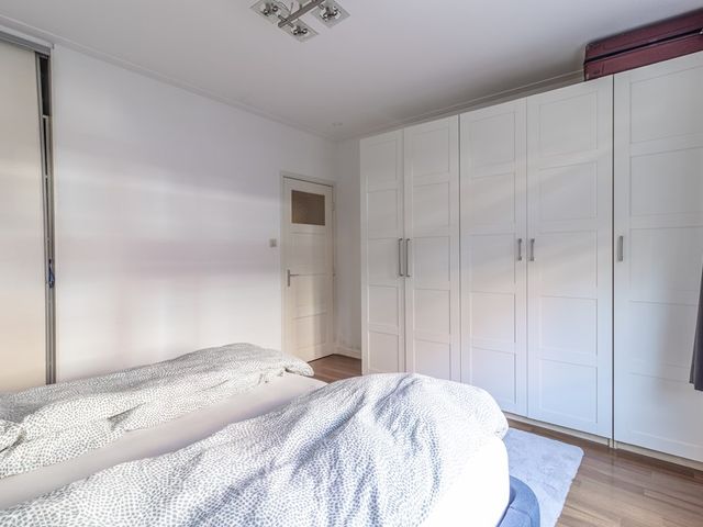 Helmholtzstraat 1, Amsterdam