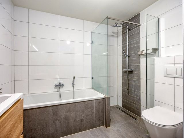 Langdonk 75, Breda