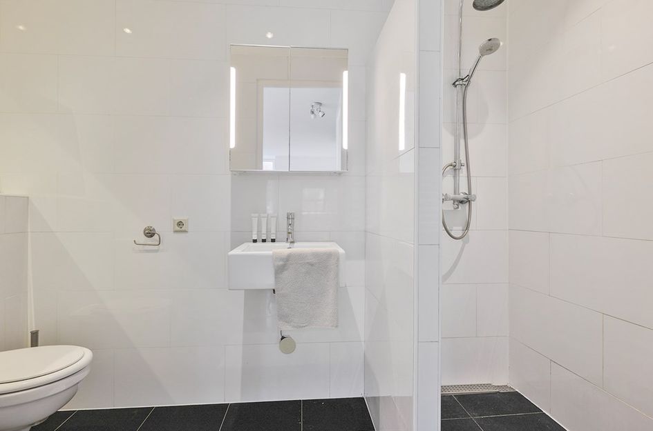 2e Van der Helststraat 6 4