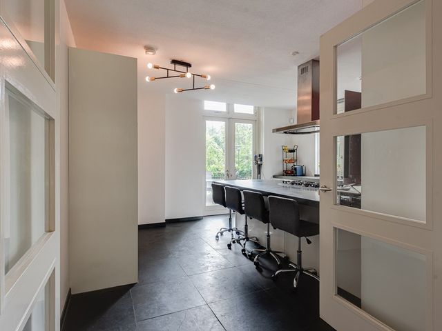Diependaalselaan 102, Hilversum
