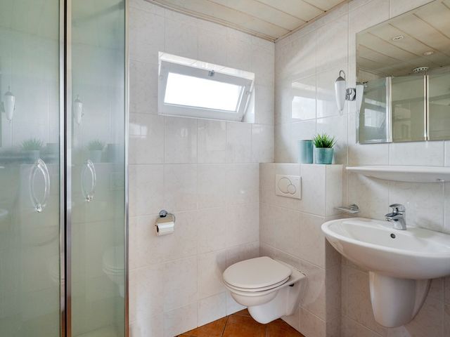 Almarestraat 10, Bunschoten-Spakenburg