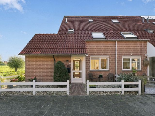 De Grote Weid 48, Uitgeest