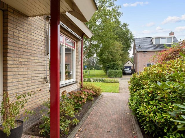 De Stoeken 6, De Wilp