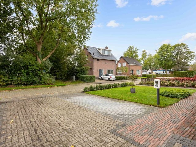De Stoeken 6, De Wilp
