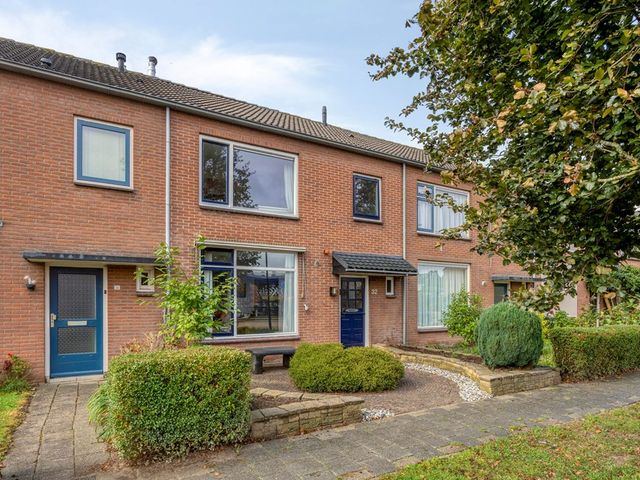Molenlaan 32, Vuren