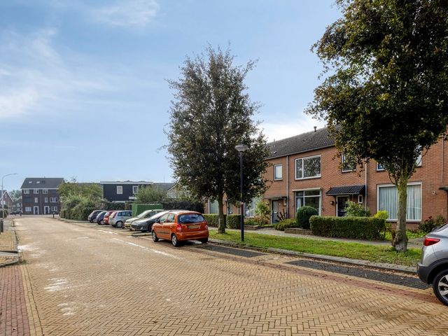 Molenlaan 32, Vuren