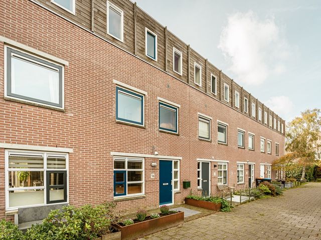 Hollandse Aak 16, Velserbroek