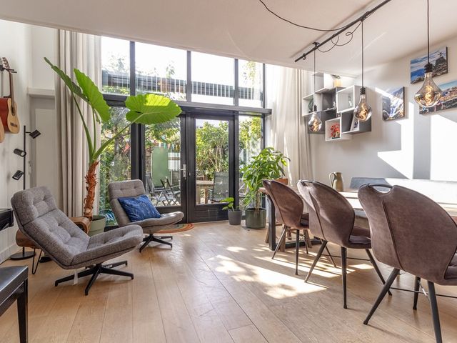 Zwanebloemlaan 312, Amsterdam