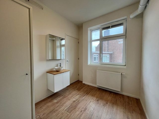 Admiraal de Ruyterweg 36D, Rotterdam