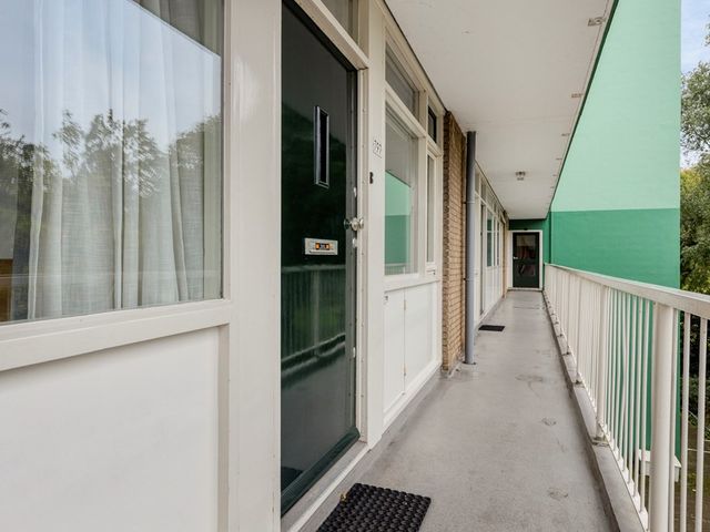 Volendamlaan 797, 's-Gravenhage