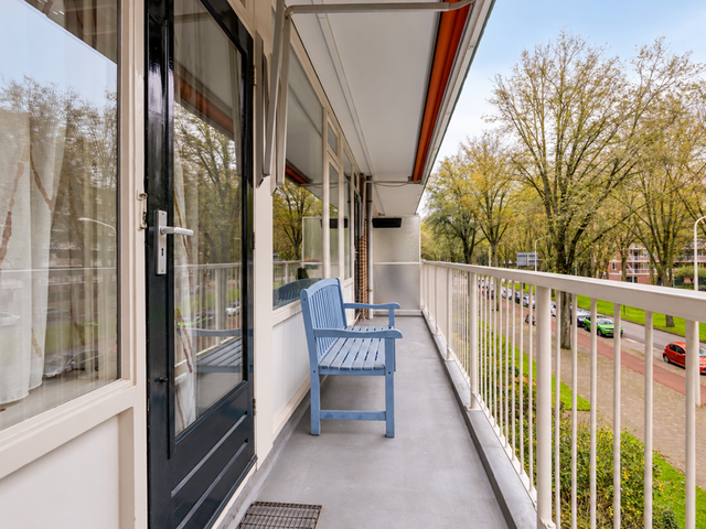 Volendamlaan 797, 's-Gravenhage