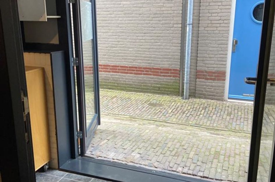 Sint Andriesstraatje 1E