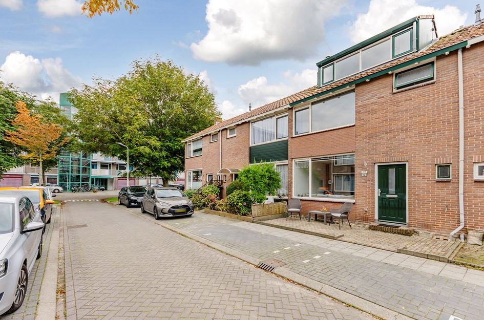 Vederdistelstraat 12