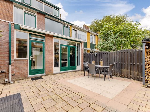 Vederdistelstraat 12, Krommenie