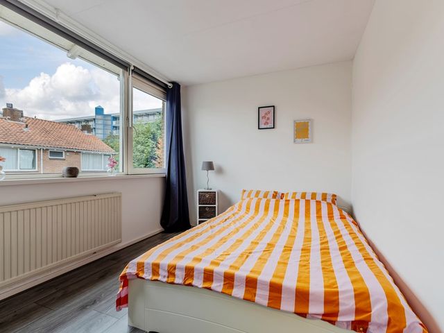 Vederdistelstraat 12, Krommenie