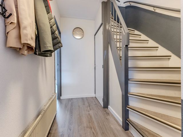 Vederdistelstraat 12, Krommenie