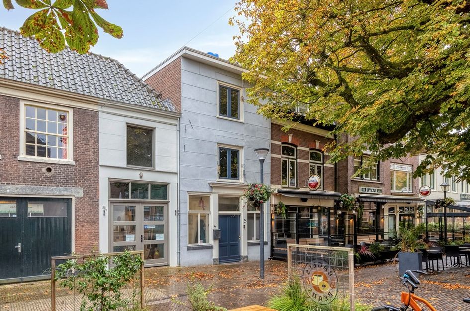 Varkenmarkt 5