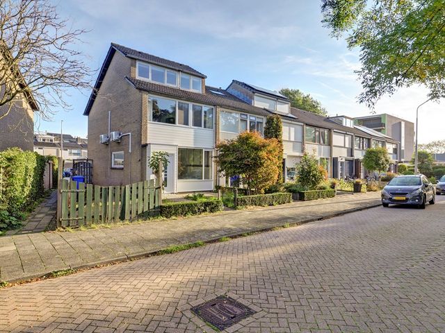 Joost van den Vondelstr 24, Sliedrecht