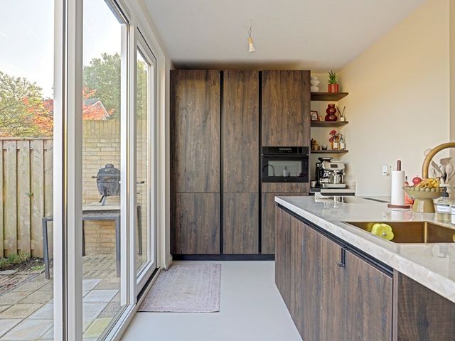 Joost van den Vondelstr 24, Sliedrecht