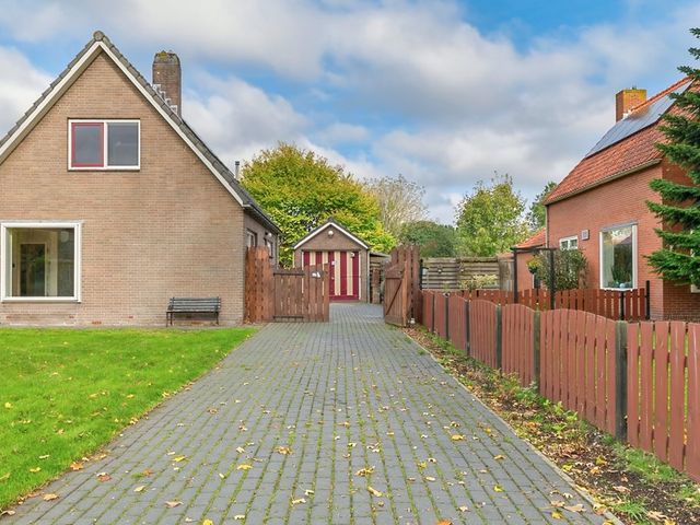 Raadhuisstraat 34, Blijham
