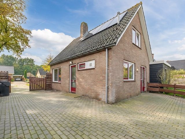 Raadhuisstraat 34, Blijham