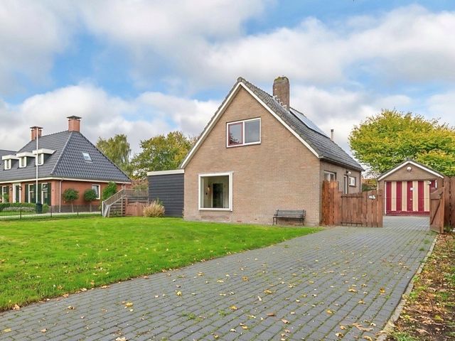 Raadhuisstraat 34, Blijham