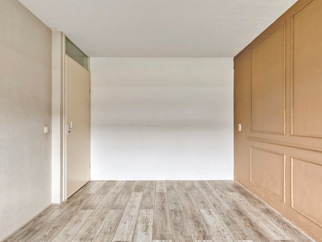Duizendschoon 43, Hendrik-Ido-Ambacht