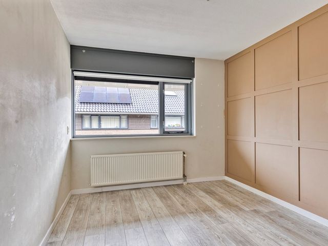 Duizendschoon 43, Hendrik-Ido-Ambacht