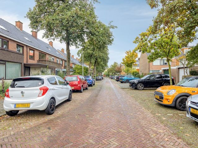 Camphuysendreef 7, Leiderdorp