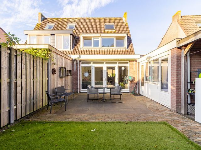 Torenvalk 29, Bunschoten-Spakenburg