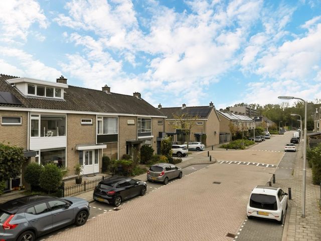 Waterhoenstraat 8, Zwijndrecht