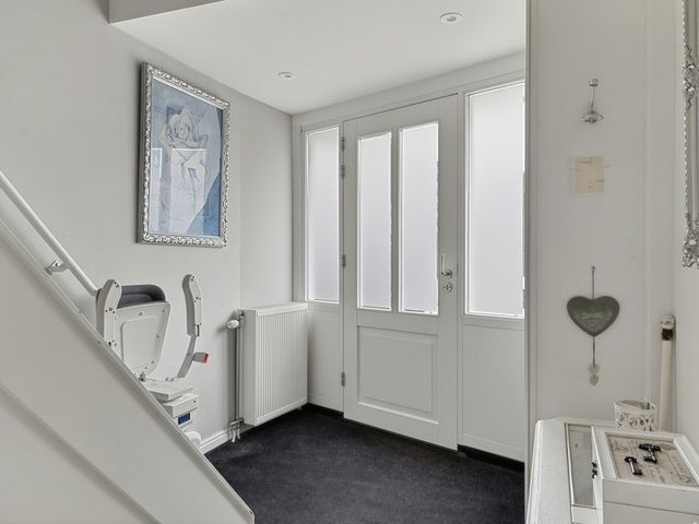 Waterhoenstraat 8, Zwijndrecht