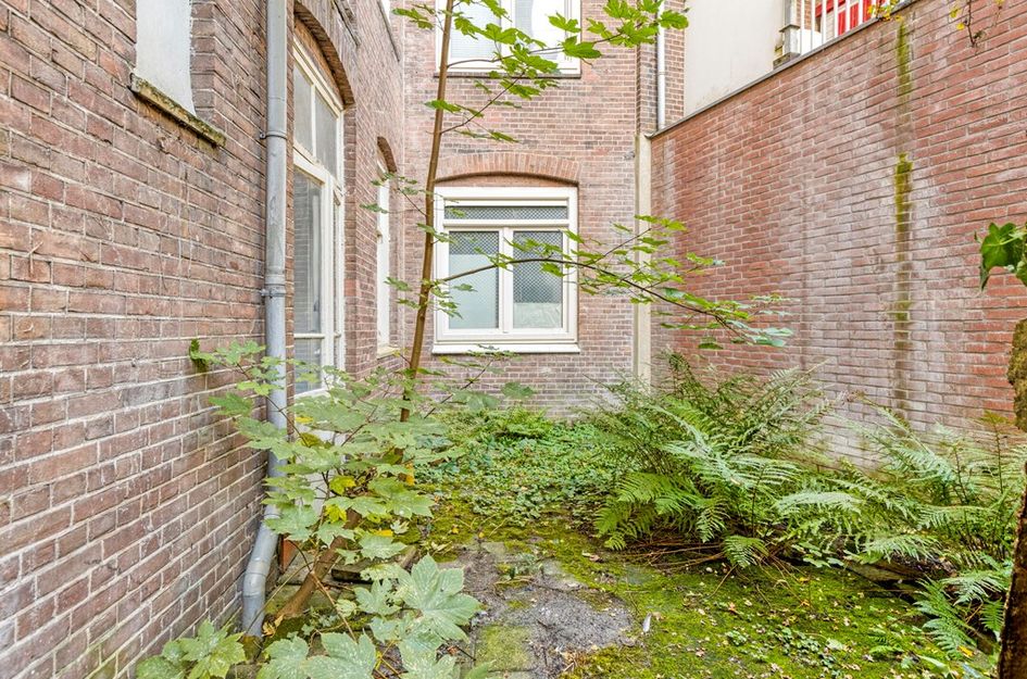 Eerste Ceramstraat 1 1