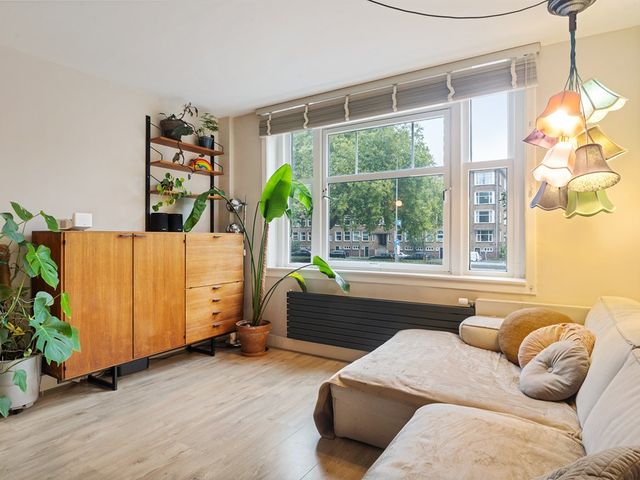 Bos en Lommerweg 14H, Amsterdam