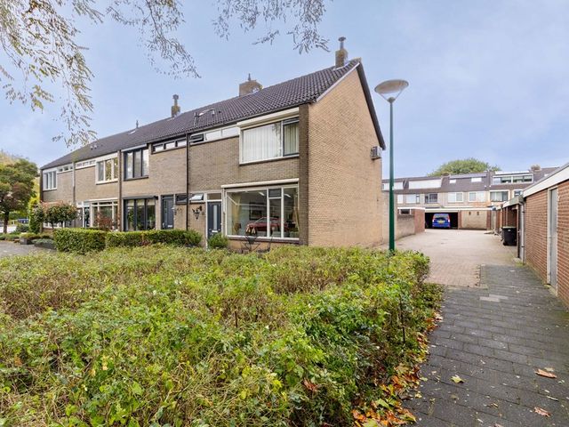 Bachlaan 68, Bunschoten-Spakenburg