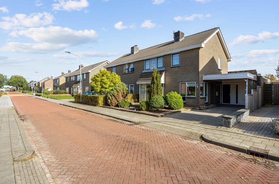M A D Bakkerstraat 50