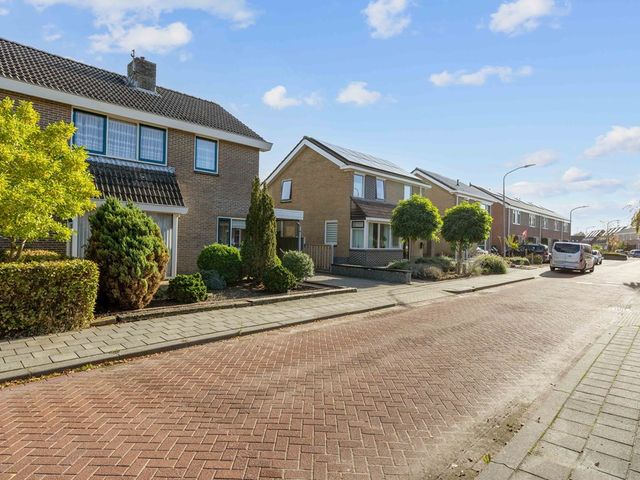 M A D Bakkerstraat 50, Zevenhuizen