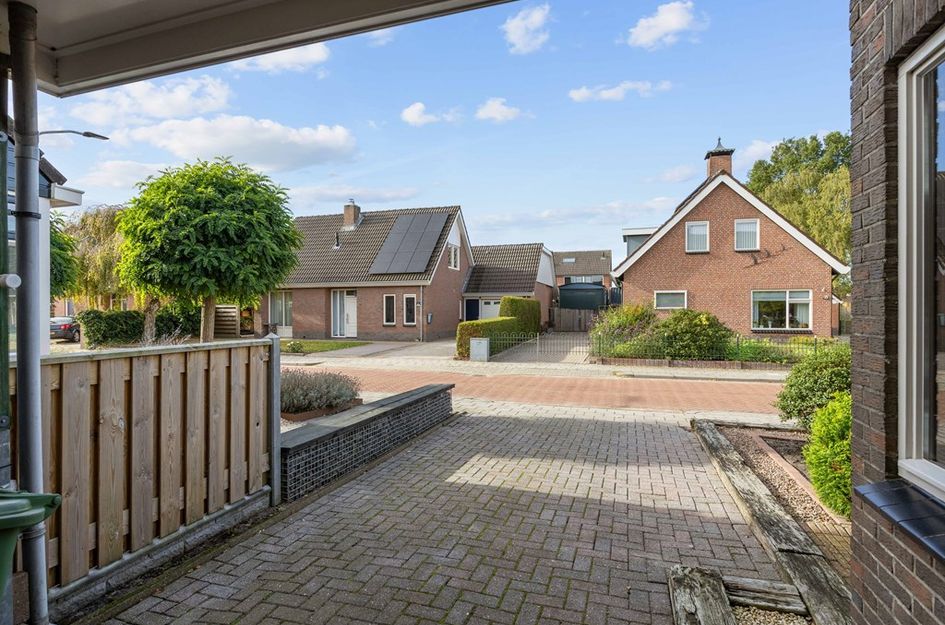 M A D Bakkerstraat 50