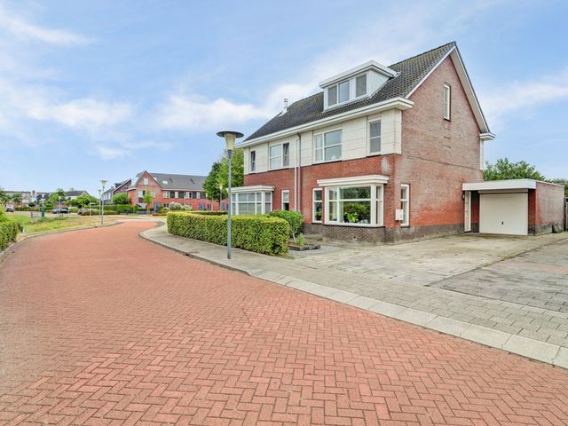 Tinnegieter 22, Zeewolde