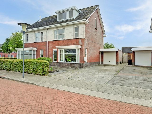 Tinnegieter 22, Zeewolde